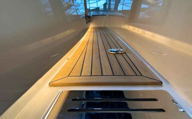 Photo Nimbus 305 coupé (2026)