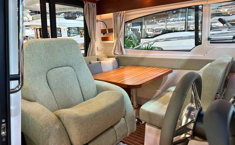 Photo Nimbus 305 coupé (2026)