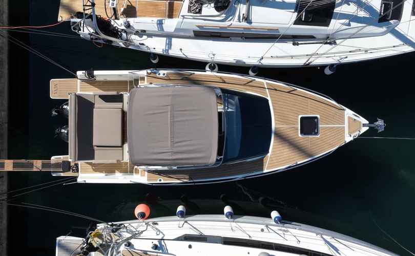 Photo Nuva M9 Cabin (2024)