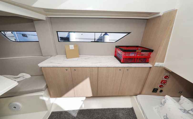 Photo Nuva M9 Cabin (2024)