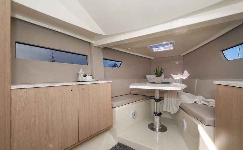 Photo Nuva M9 Cabin (2024)