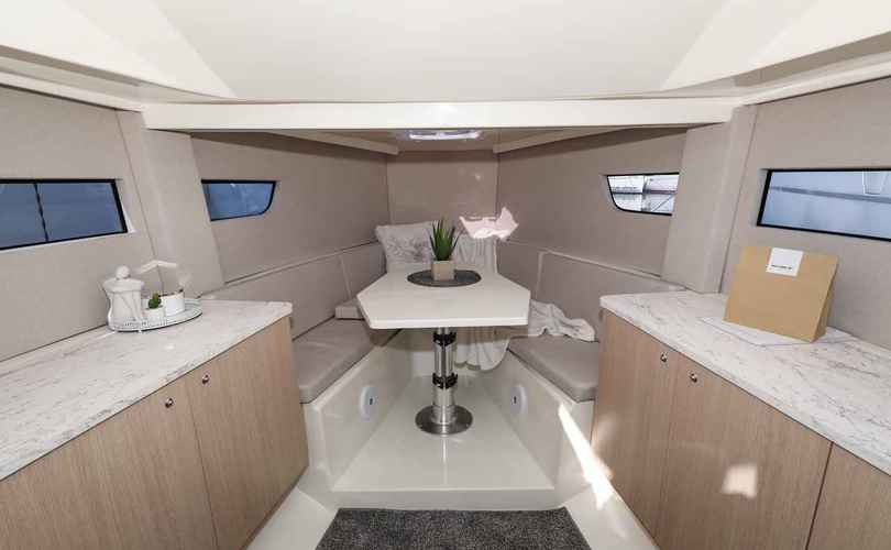 Photo Nuva M9 Cabin (2024)
