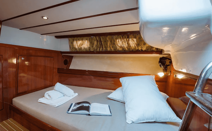 Photo Ocean Star 60.1 (2005)