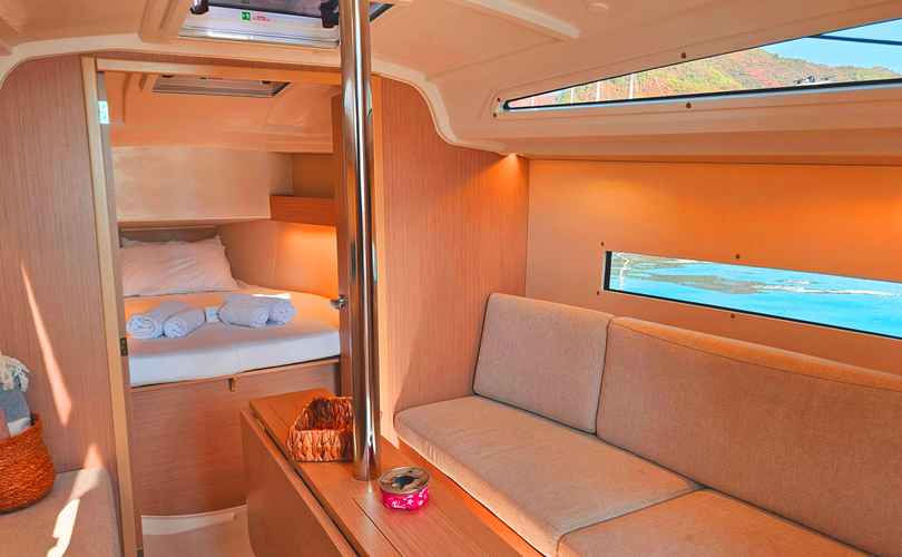 Photo Oceanis 30.1 (2024)