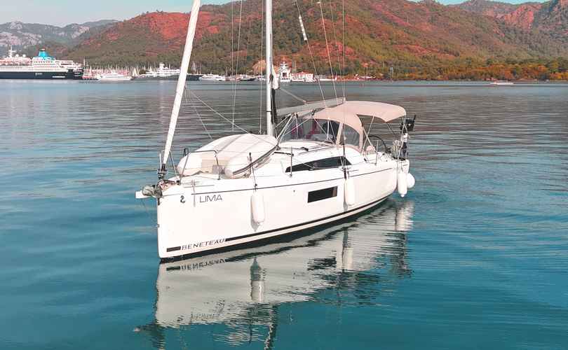 Photo Oceanis 30.1 (2024)