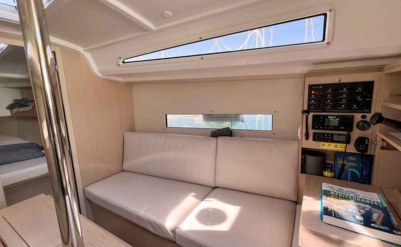 Photo Oceanis 30.1 (2021)