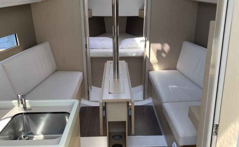 Oceanis 30.1