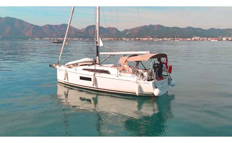 Photo Oceanis 30.1 (2024)