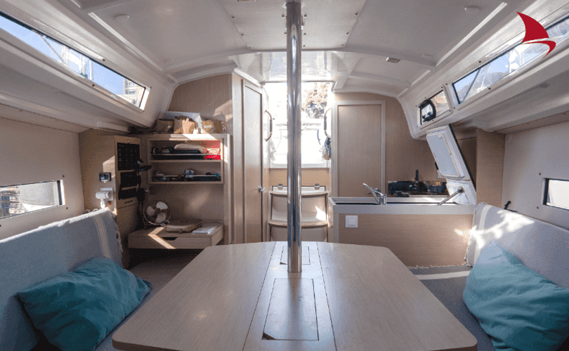 Oceanis 30.1