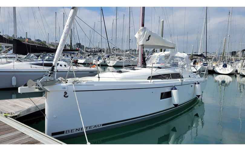 Oceanis 30.1