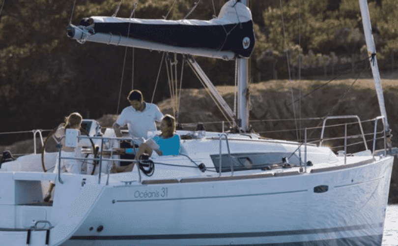 Oceanis 31