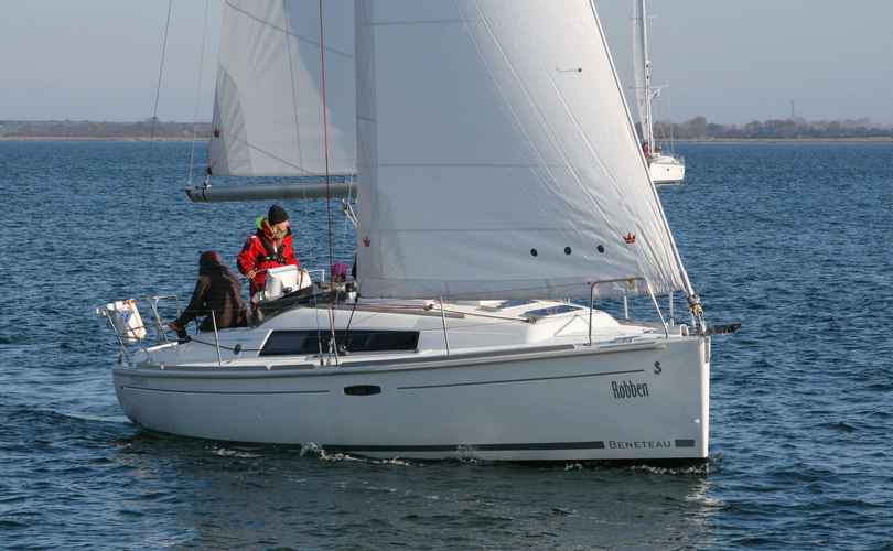 Oceanis 31