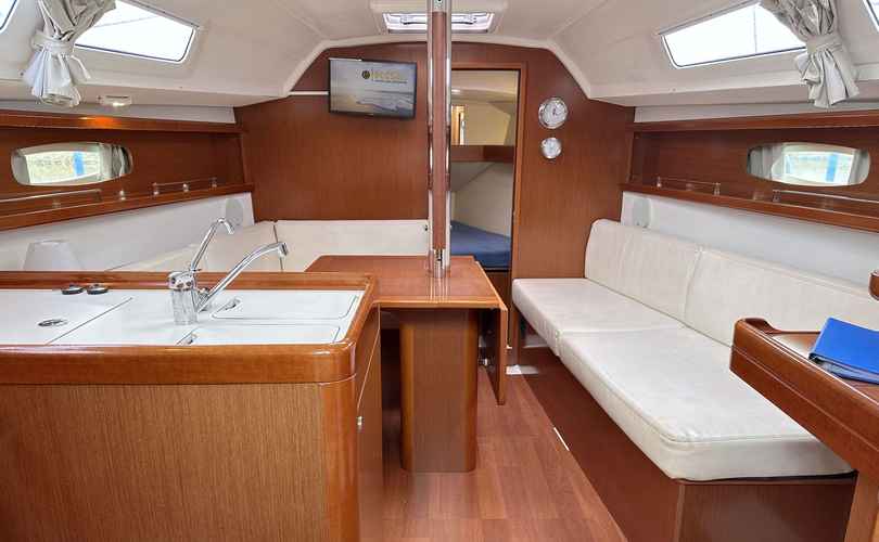 Photo Oceanis 31 (2011)