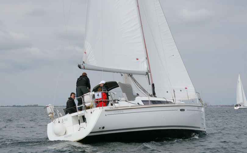 Oceanis 31