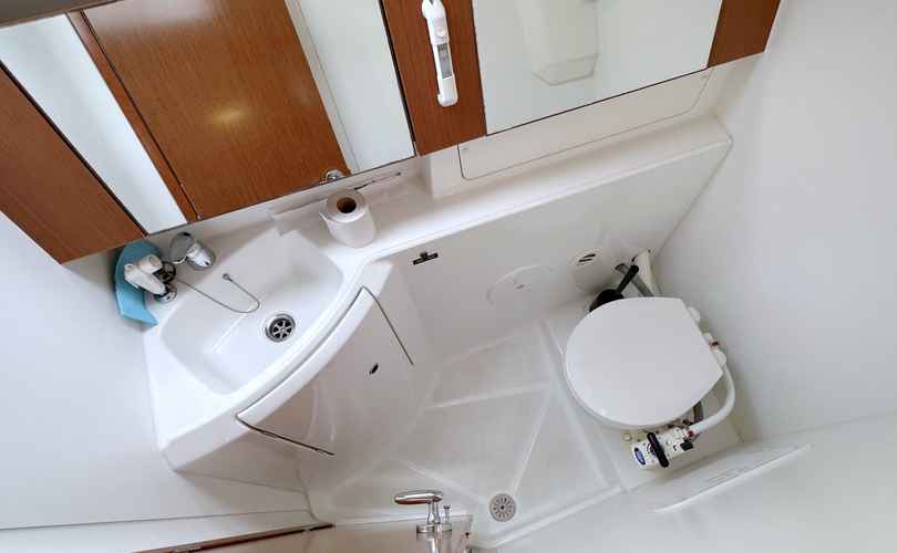 Oceanis 31