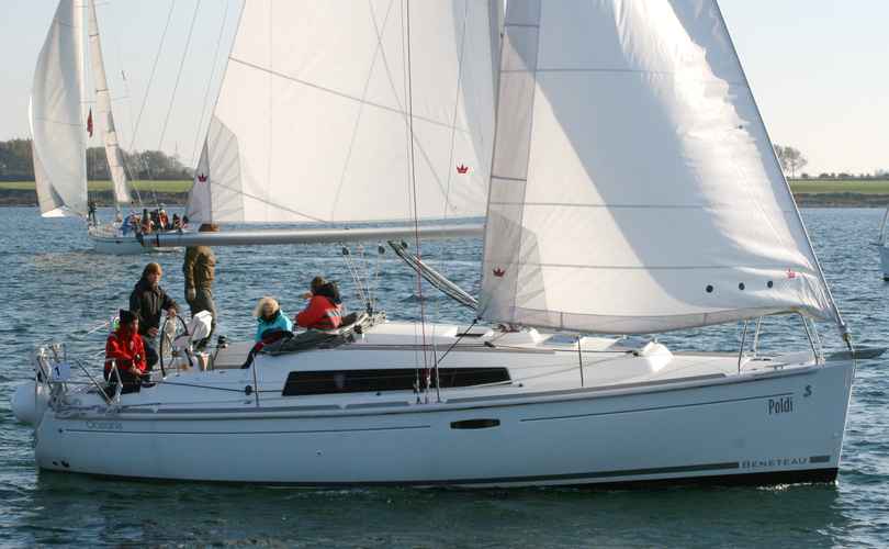 Oceanis 31
