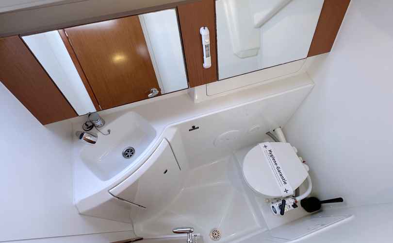Oceanis 31