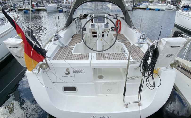 Oceanis 31