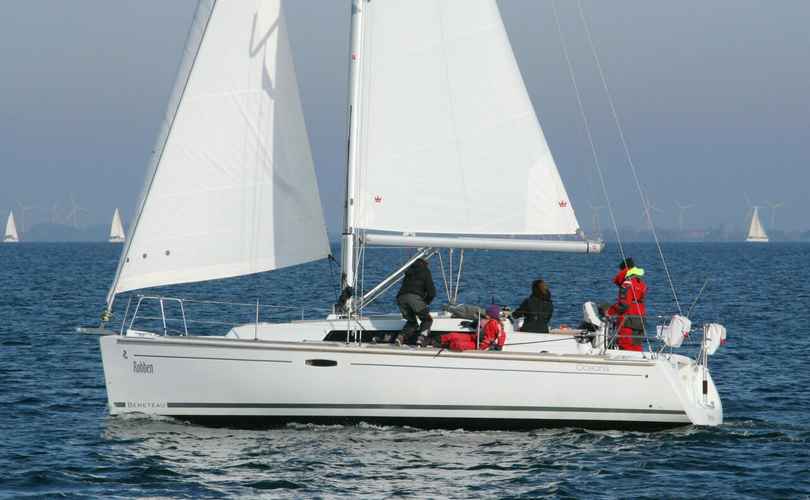 Oceanis 31