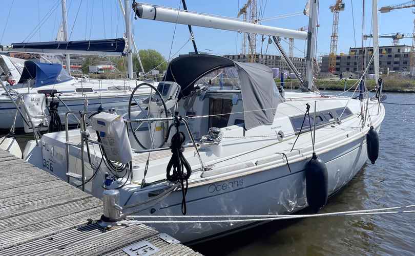 Photo Oceanis 31 (2011)