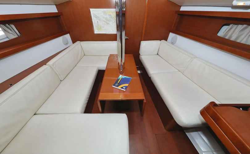 Photo Oceanis 34 (2012)