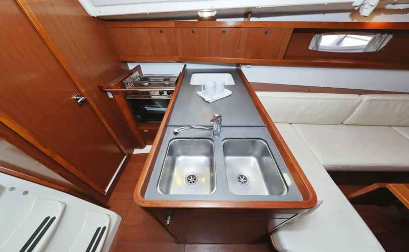 Photo Oceanis 34 (2012)