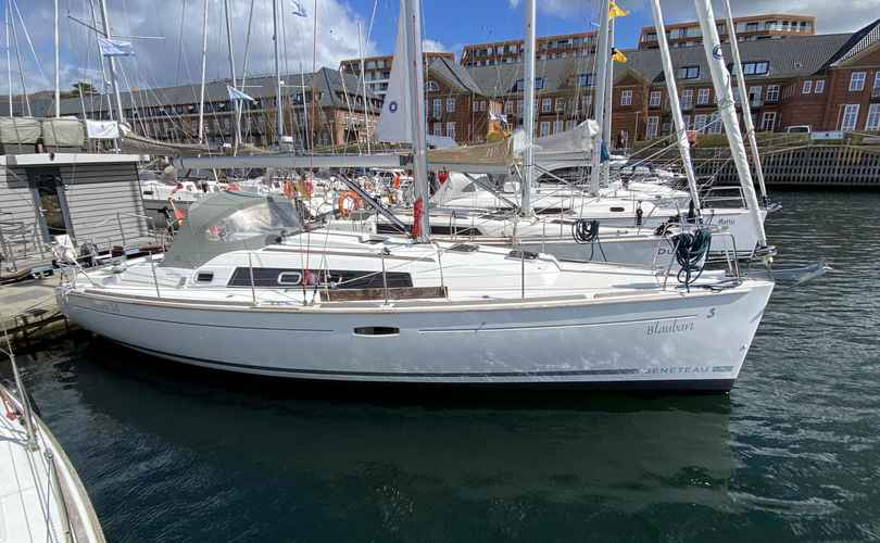 Photo Oceanis 34 (2010)