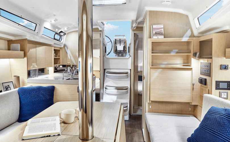 Photo Oceanis 34.1 (Premium)