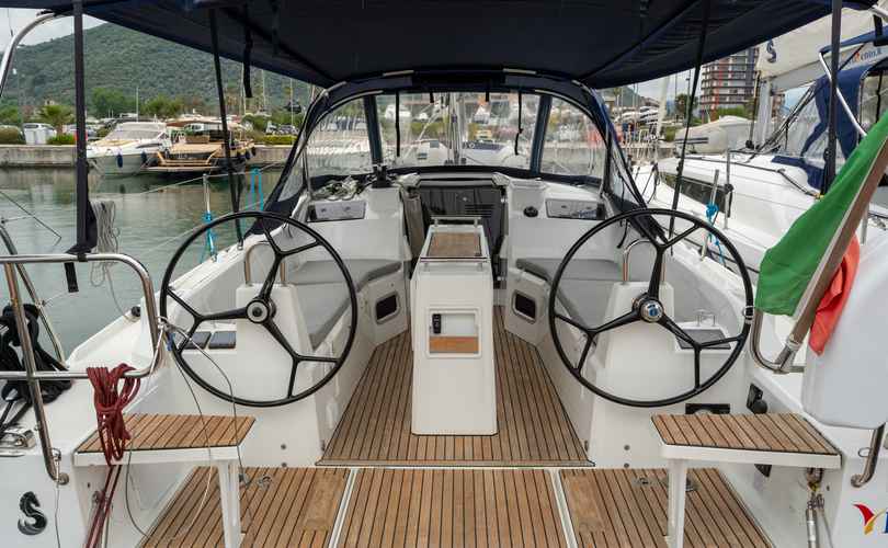 Photo Oceanis 34.1 (2023)