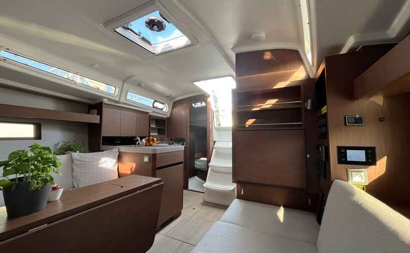 Photo Oceanis 34.1 (2023)