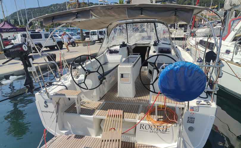 Photo Oceanis 34.1 (2023)