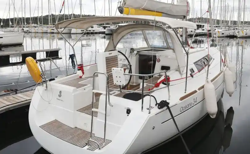 Photo Oceanis 34 (2012)