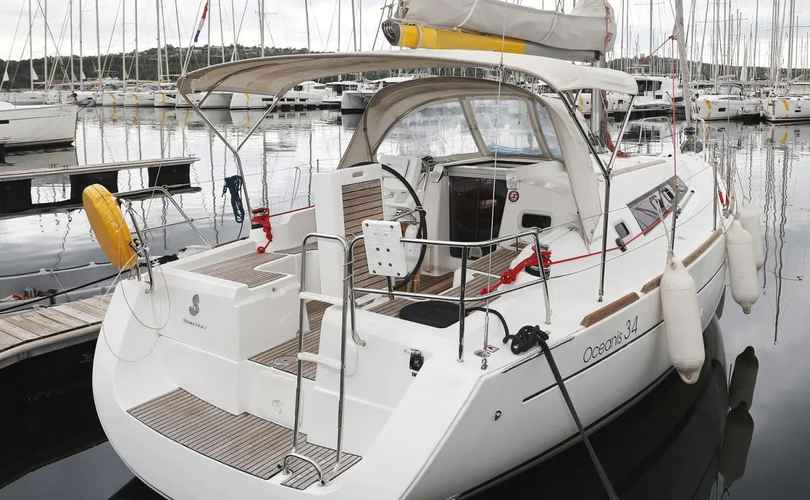 Photo Oceanis 34 (2012)