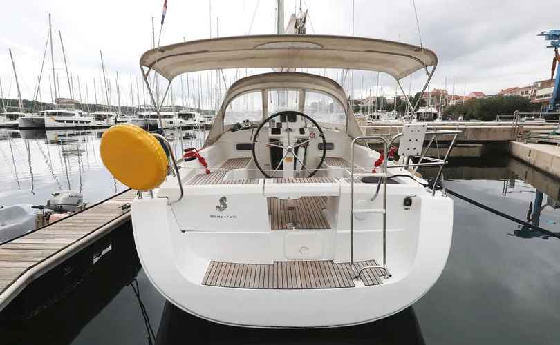 Photo Oceanis 34 (2012)