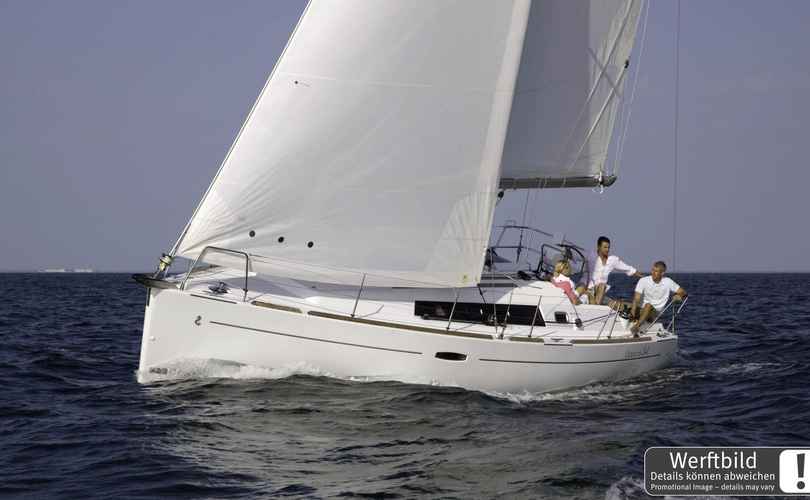 Photo Oceanis 34 (2010)