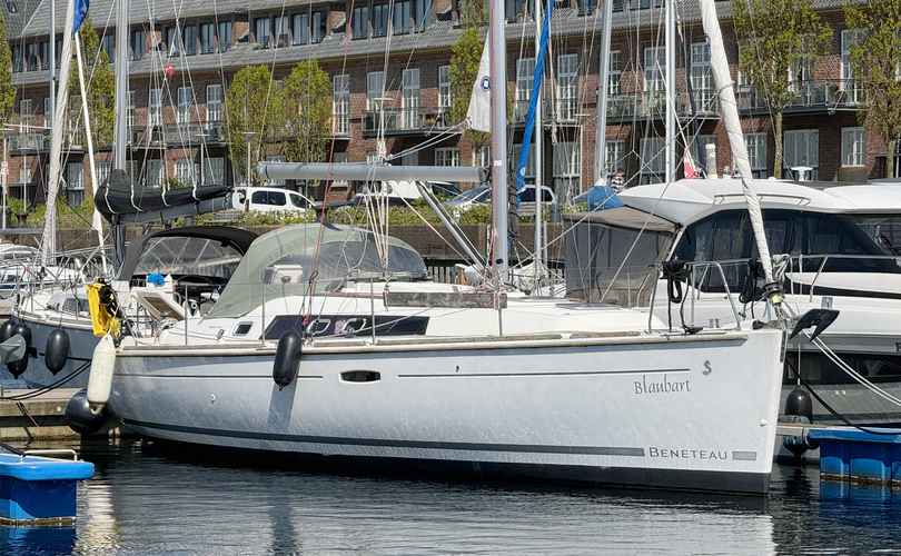 Photo Oceanis 34 (2010)