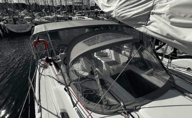 Photo Oceanis 34 (2023)