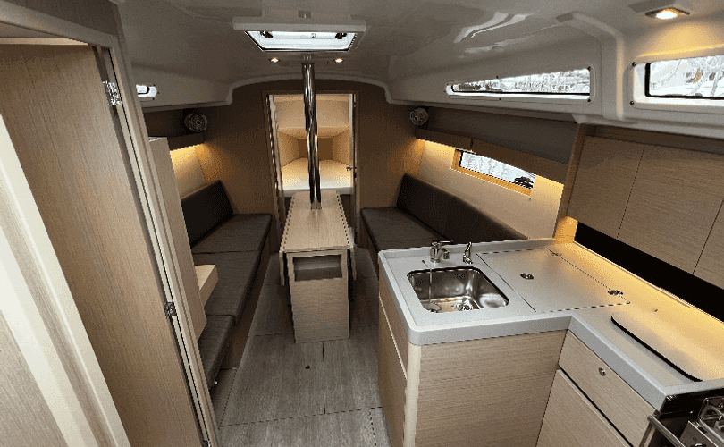 Photo Oceanis 34 (2023)