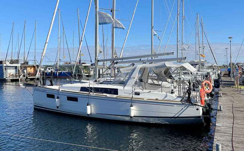 Oceanis 35.1