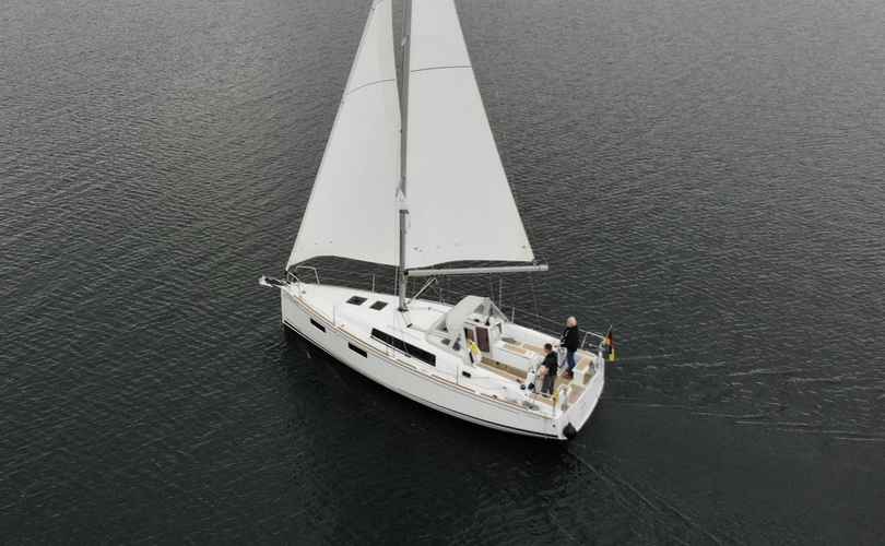 Oceanis 35.1