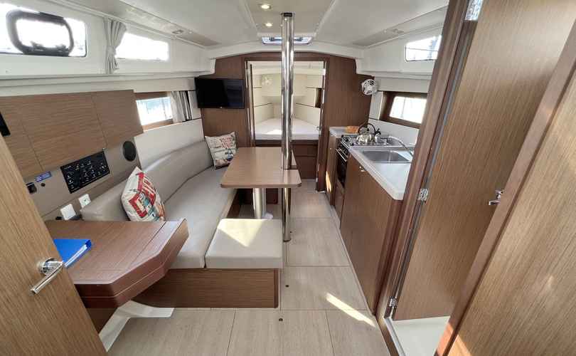 Oceanis 35.1