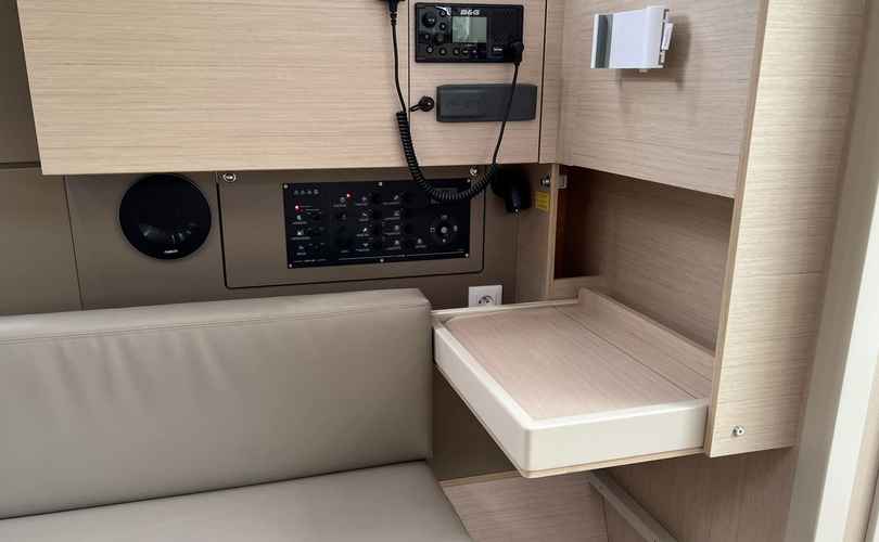 Oceanis 35.1