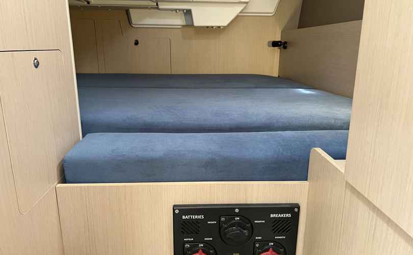Oceanis 35.1