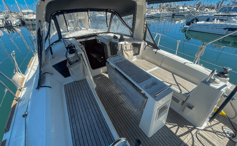 Oceanis 35.1