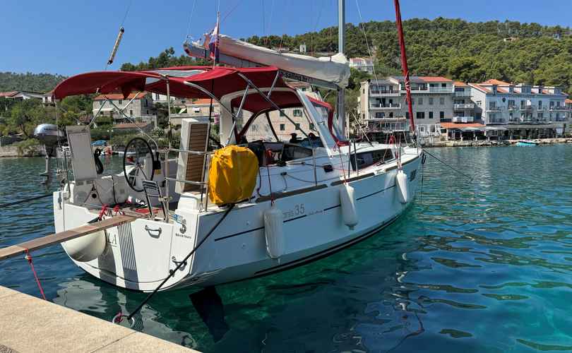 Photo Oceanis 35 (2016)