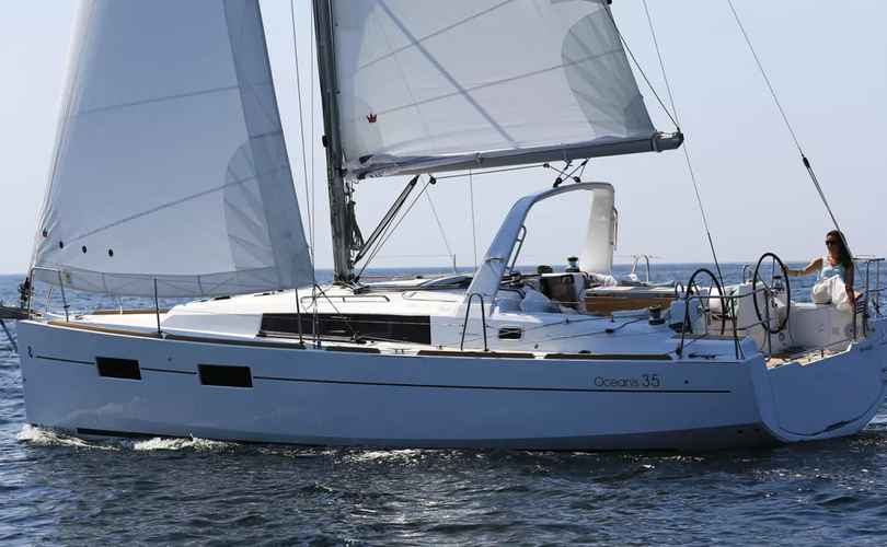 Photo Oceanis 35 (2016)