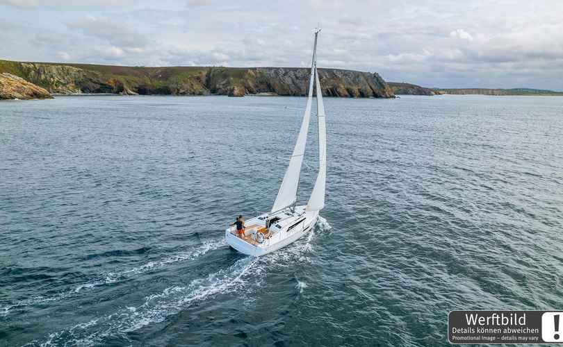 Photo Oceanis 37.1 (2025)