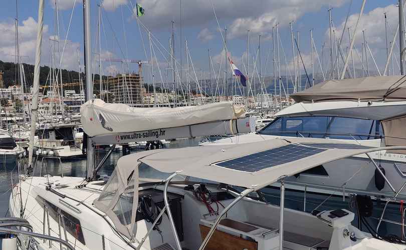 Photo Oceanis 37.1 (2024)