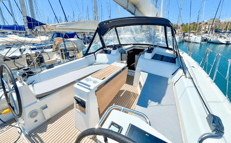 Photo Oceanis 37.1 (2024)