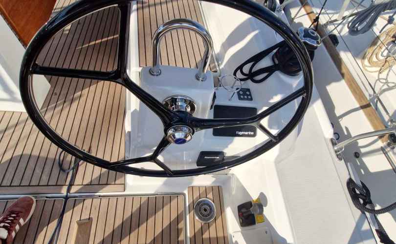 Photo Oceanis 37.1 (2024)